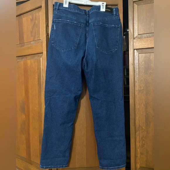 Express High Rise Ripped Jeans - Picture 4 of 6